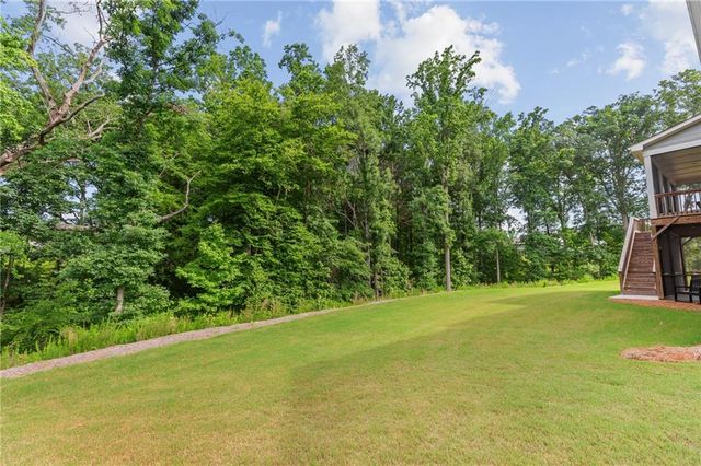 386 Kentucky Court, Hoschton, GA 30548