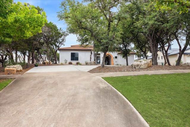 5400 Canyon Oaks DR, Lago Vista, TX 78645