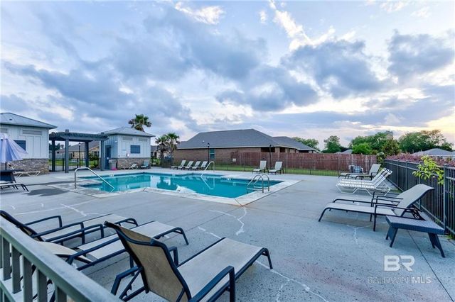 8475 Mackie Lane, Daphne, AL 36526