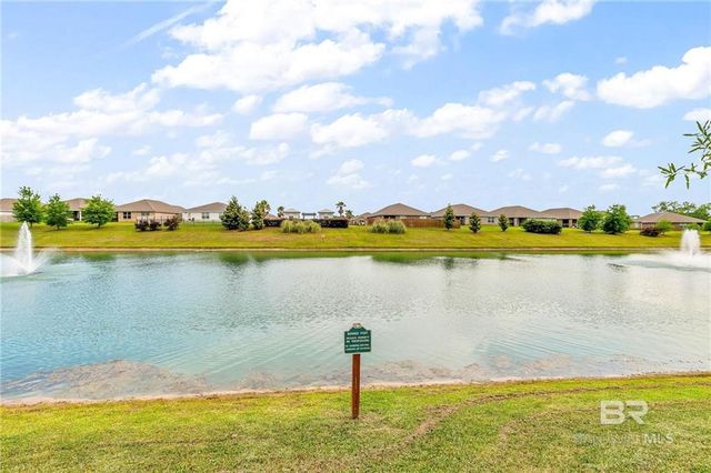 8475 Mackie Lane, Daphne, AL 36526