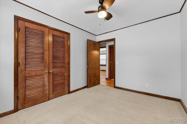 6 Castle Drive, Florissant, MO 63034