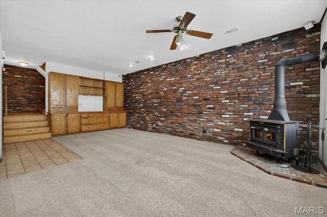 6 Castle Drive, Florissant, MO 63034