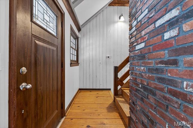 6 Castle Drive, Florissant, MO 63034