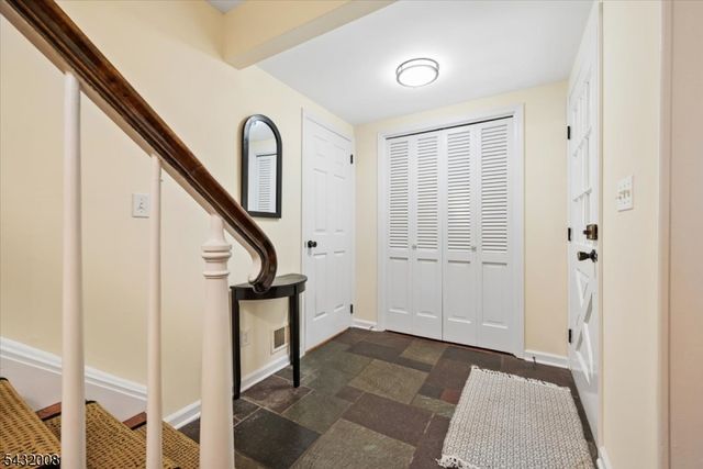 14 Long Ridge Rd, Parsippany-troy Hills Twp., NJ 07869