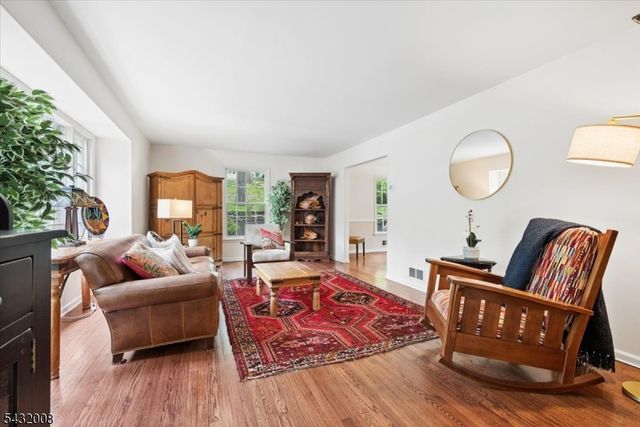 14 Long Ridge Rd, Parsippany-troy Hills Twp., NJ 07869