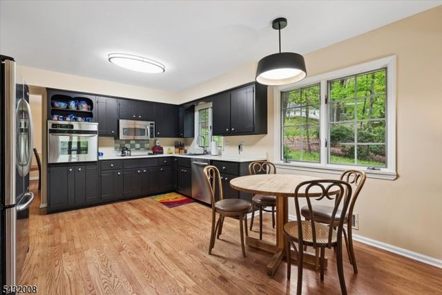 14 Long Ridge Rd, Parsippany-troy Hills Twp., NJ 07869