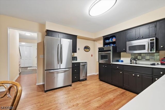 14 Long Ridge Rd, Parsippany-troy Hills Twp., NJ 07869