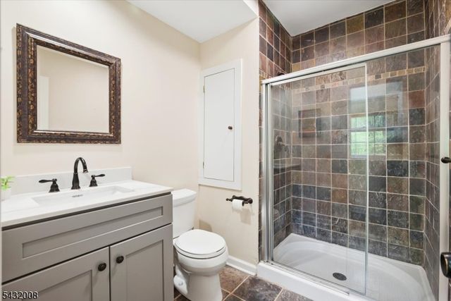 14 Long Ridge Rd, Parsippany-troy Hills Twp., NJ 07869