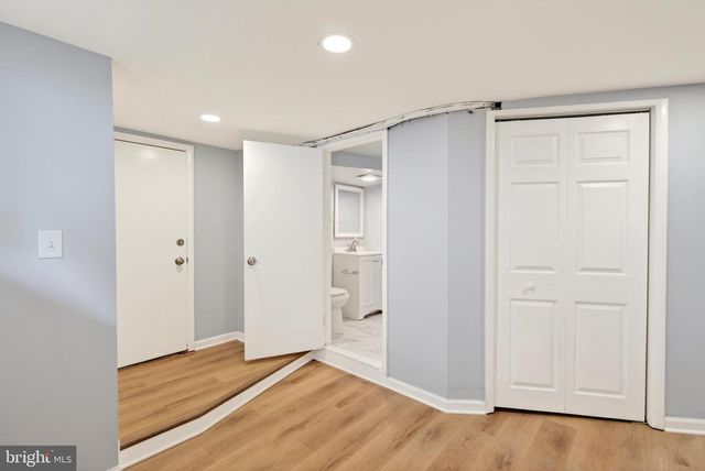 29 ELM AVE W, Baltimore, MD 21206