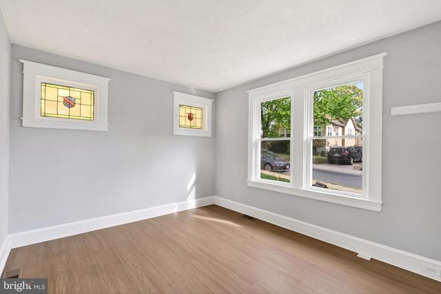 29 ELM AVE W, Baltimore, MD 21206