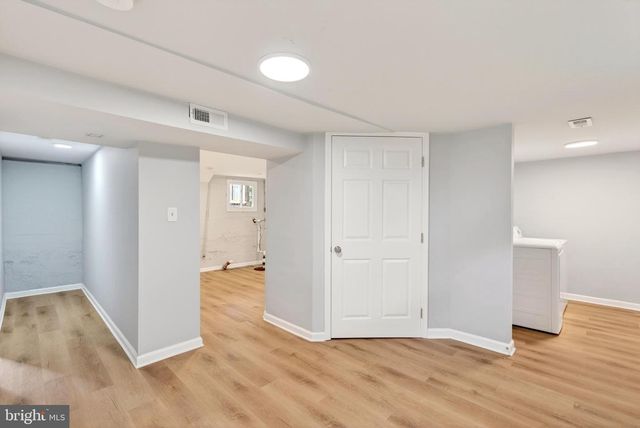 29 ELM AVE W, Baltimore, MD 21206