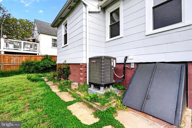 29 ELM AVE W, Baltimore, MD 21206