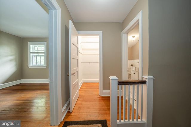 228 MONTGOMERY, Haverford, PA 19041