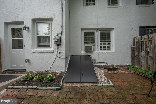 228 MONTGOMERY, Haverford, PA 19041