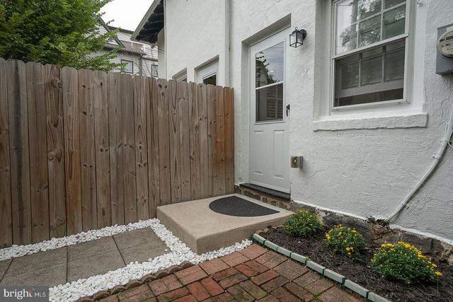 228 MONTGOMERY, Haverford, PA 19041