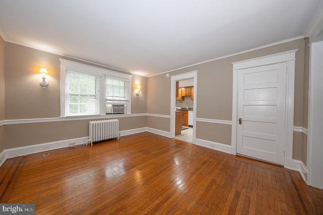 228 MONTGOMERY, Haverford, PA 19041