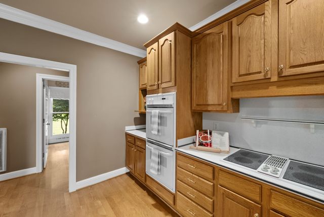 5744 Green Chapel Rd, Franklin, TN 37064