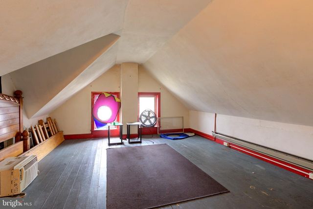 15 7TH ST, Brookhaven, PA 19015