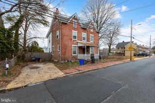 15 7TH ST, Brookhaven, PA 19015