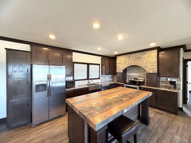 9621 County Road 328, Westcliffe, CO 81252