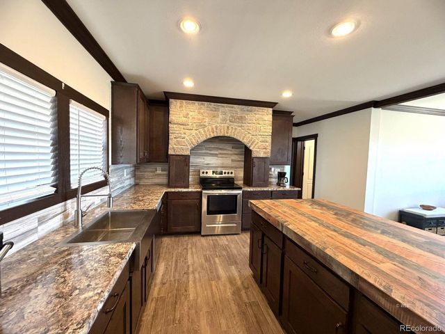 9621 County Road 328, Westcliffe, CO 81252