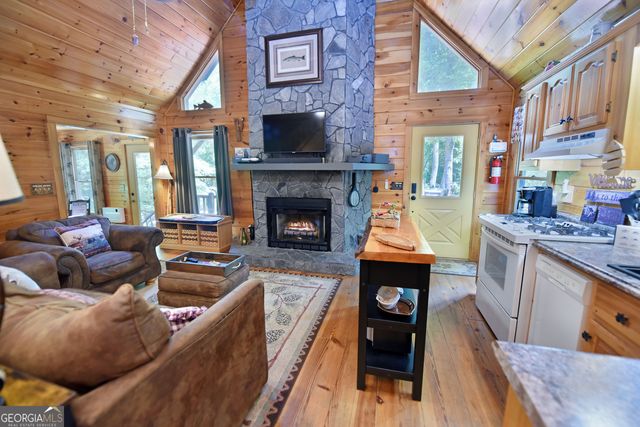 789 Old Mill Pond Road, Mineral Bluff, GA 30559