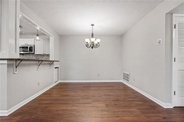 616 Wynnes Ridge Circle, Marietta, GA 30067