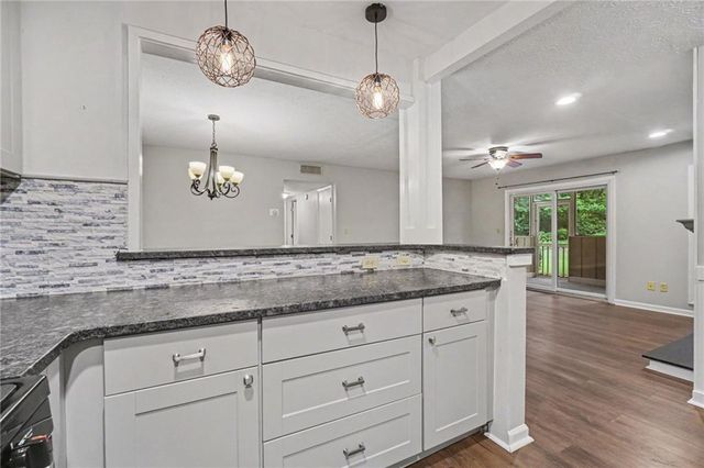616 Wynnes Ridge Circle, Marietta, GA 30067