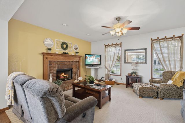 16 Logan Street, Thornville, OH 43076
