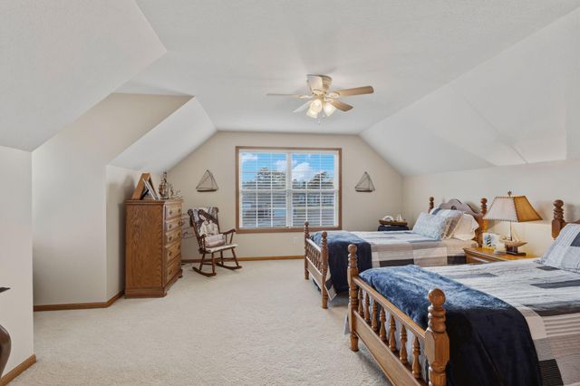 16 Logan Street, Thornville, OH 43076