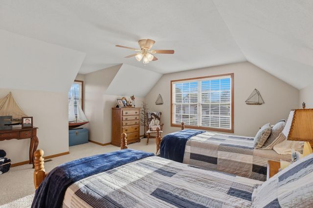 16 Logan Street, Thornville, OH 43076