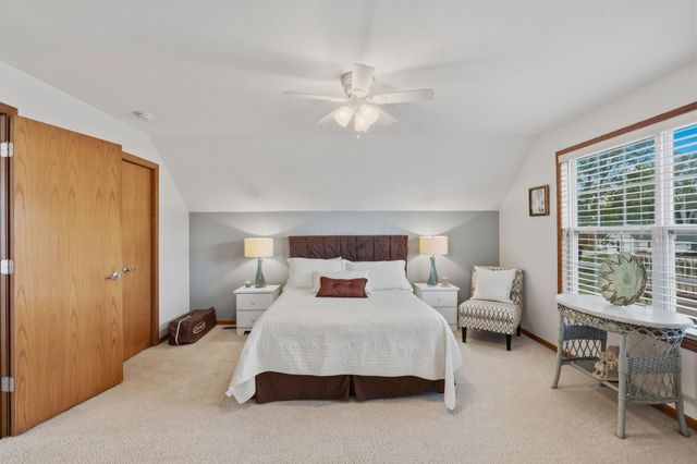 16 Logan Street, Thornville, OH 43076