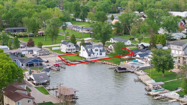 16 Logan Street, Thornville, OH 43076
