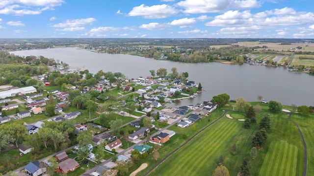 16 Logan Street, Thornville, OH 43076