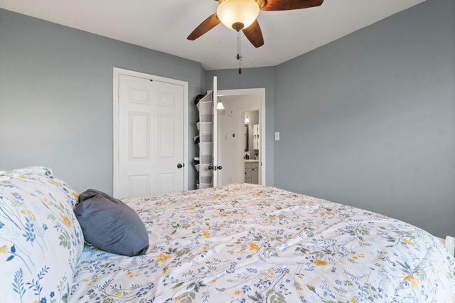 330 Crestmont Street, Point Blank, TX 77364