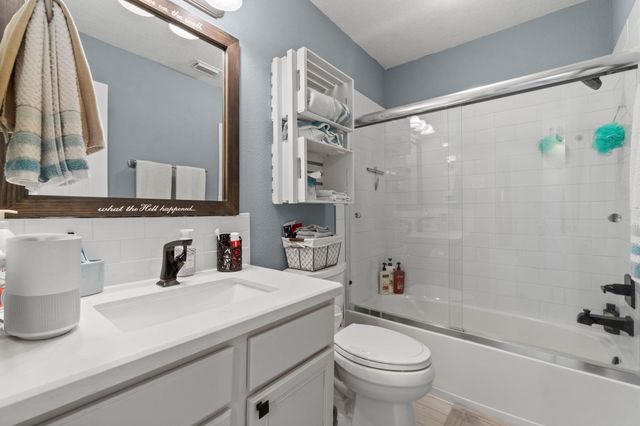 330 Crestmont Street, Point Blank, TX 77364