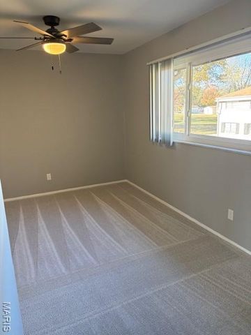 837 Wendevy Court, Ballwin, MO 63011