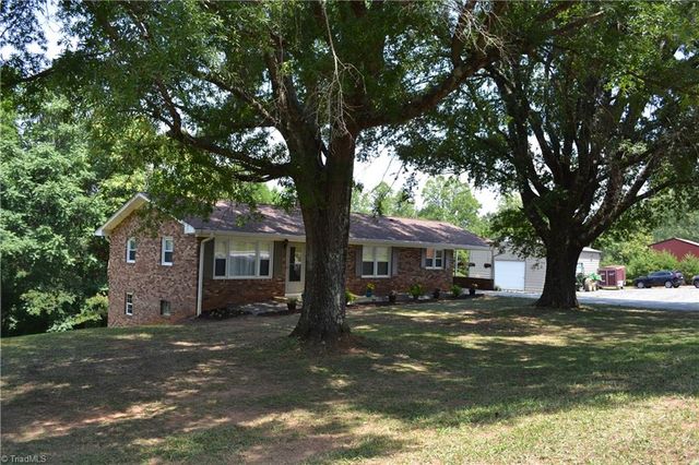 9230 NC Highway 704, Madison, NC 27025