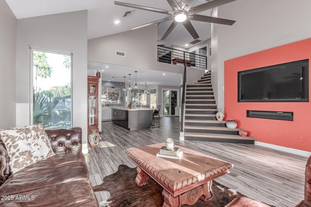 21121 N 63RD Drive, Glendale, AZ 85308