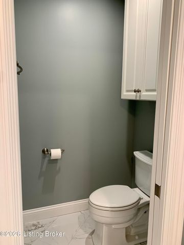 14802 Woodmont Park Pl, Louisville, KY 40245