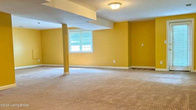 14802 Woodmont Park Pl, Louisville, KY 40245
