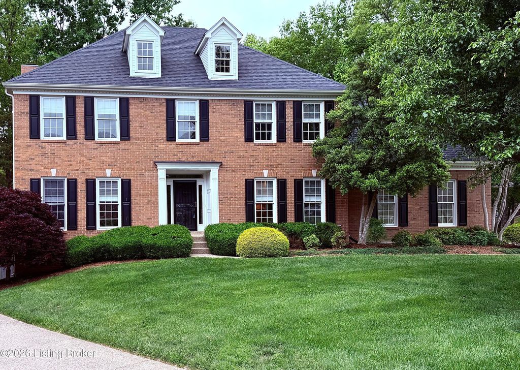 14802 Woodmont Park Pl, Louisville, KY 40245