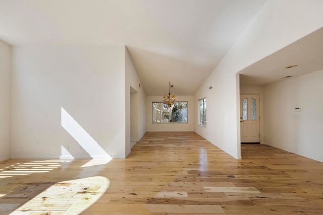 39865 Sweetwater Drive, Palm Desert, CA 92211