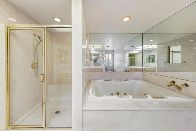 39865 Sweetwater Drive, Palm Desert, CA 92211