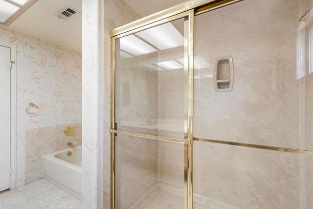 39865 Sweetwater Drive, Palm Desert, CA 92211