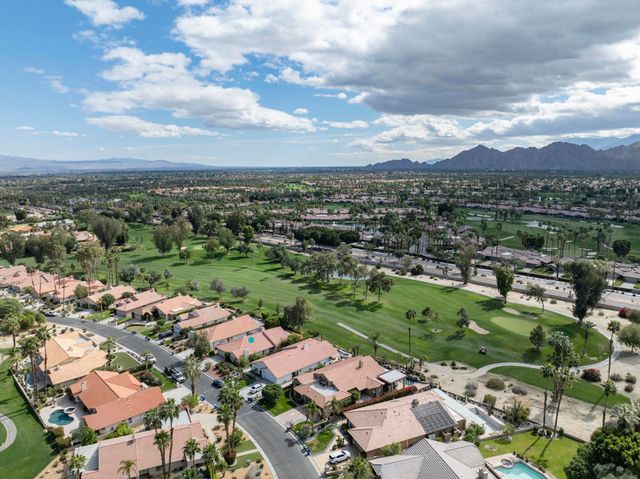 39865 Sweetwater Drive, Palm Desert, CA 92211