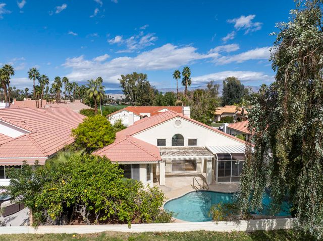 39865 Sweetwater Drive, Palm Desert, CA 92211