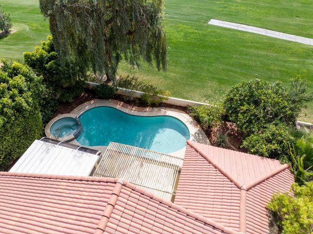 39865 Sweetwater Drive, Palm Desert, CA 92211