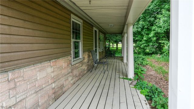 10432 State Route 303, Windham, OH 44288