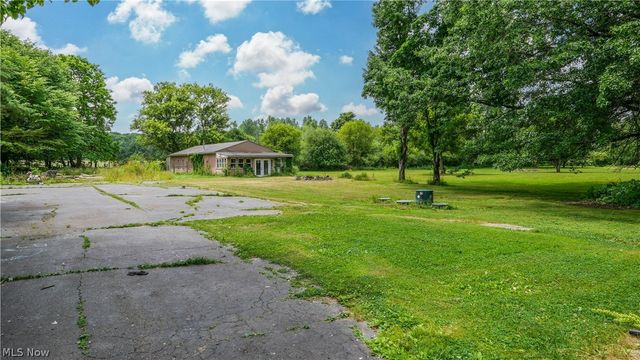 10432 State Route 303, Windham, OH 44288
